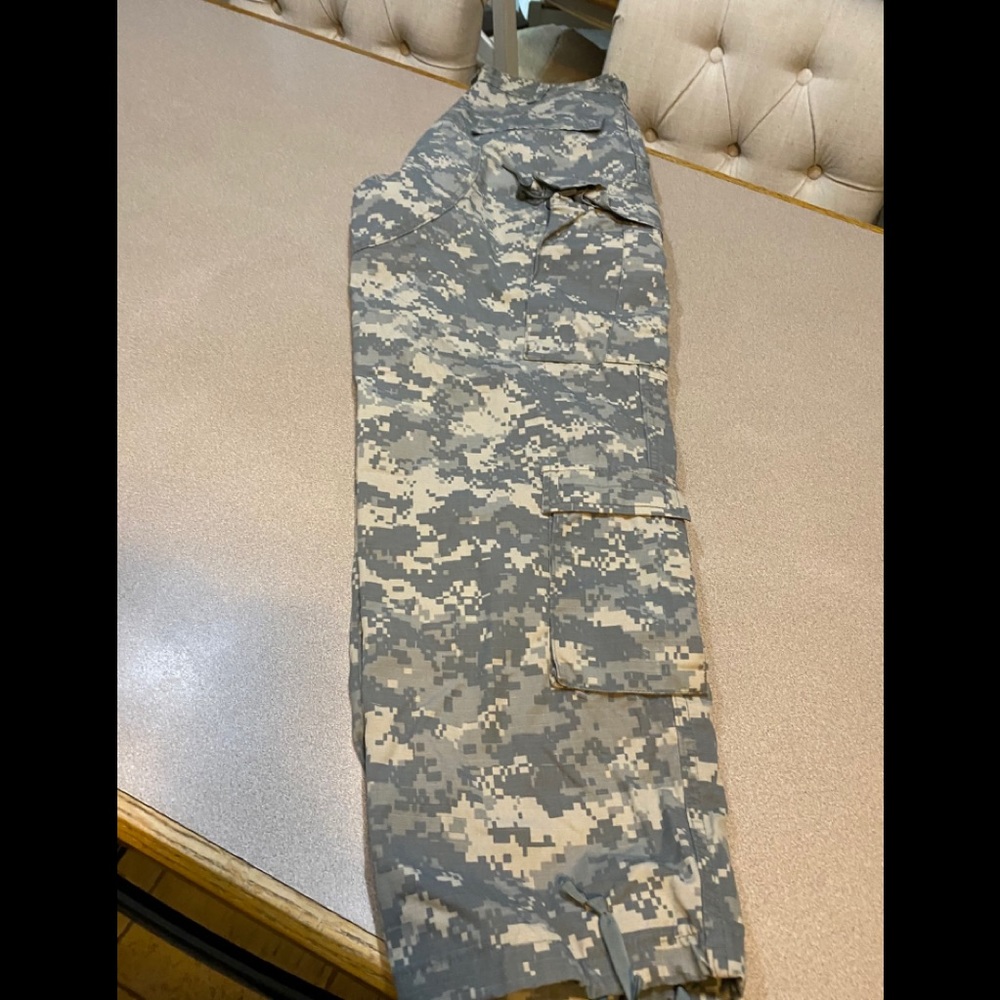 U.S. Army Camouflage Cargo Pants